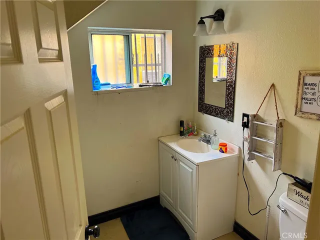 downstairs 1st bathroom