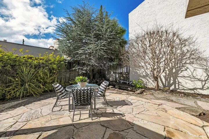 6 Barcelona Circle, None, California 94065