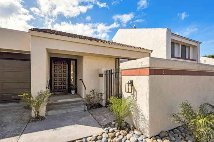 6 Barcelona Circle, None, California 94065