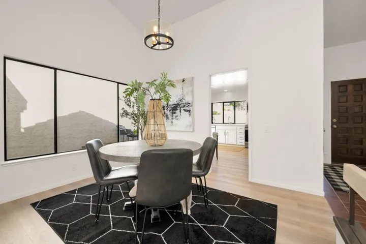6 Barcelona Circle, None, California 94065