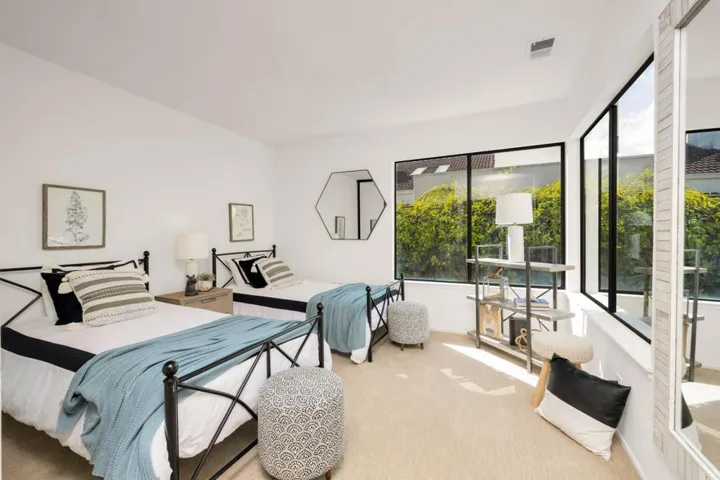 6 Barcelona Circle, None, California 94065