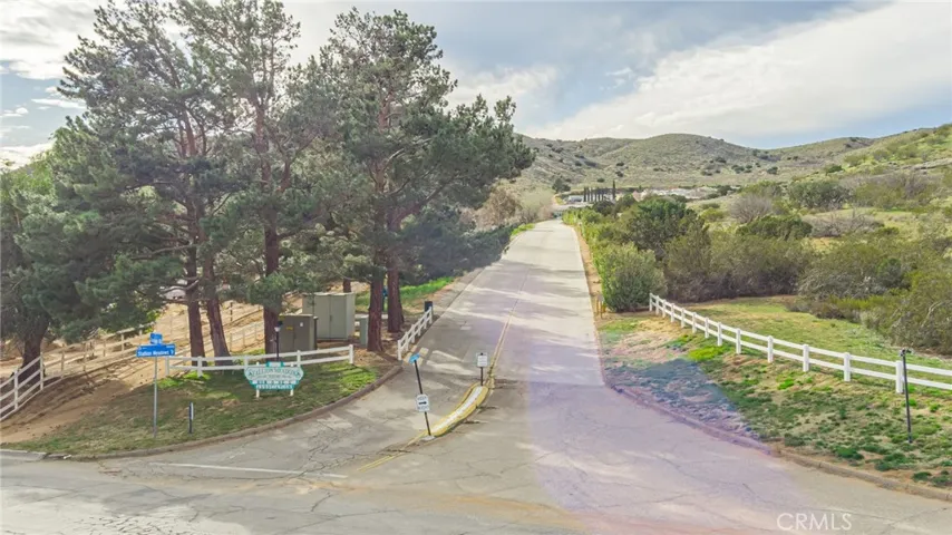 33105 Santiago Road 146, Acton, California 93510