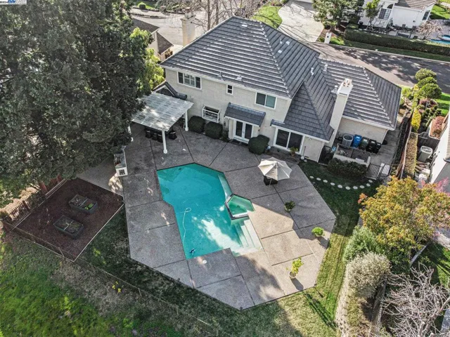 3207 Blackhawk Meadow Dr, Danville, California 94506