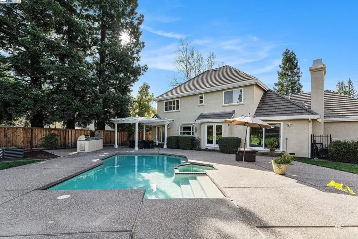 3207 Blackhawk Meadow Dr, Danville, California 94506