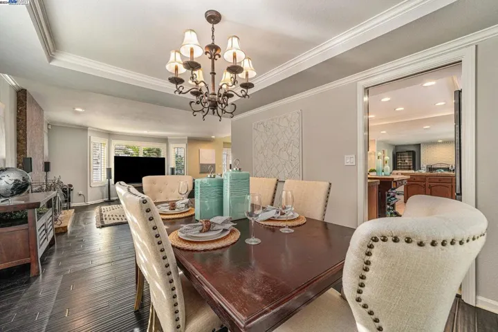 3207 Blackhawk Meadow Dr, Danville, California 94506