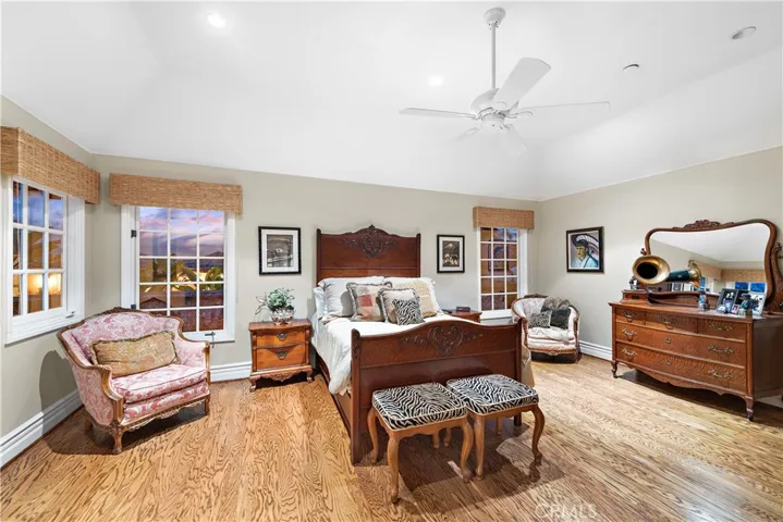 249 Avenida Vista Del Oceano, San Clemente, California 92672