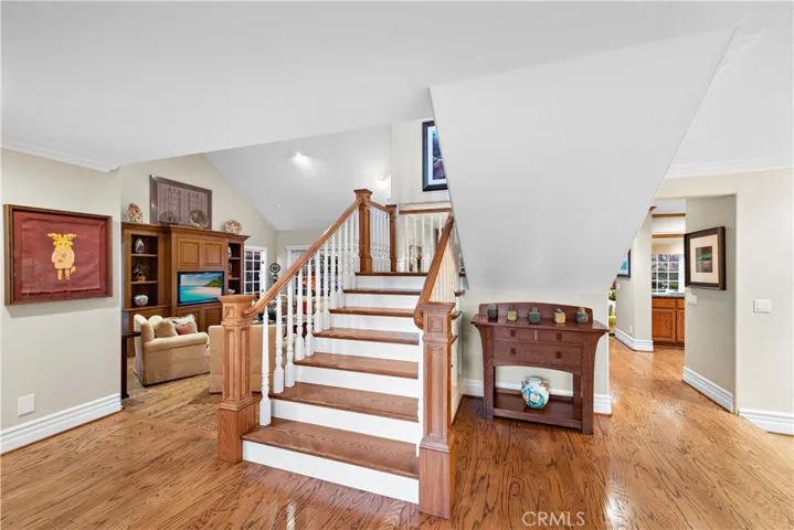 249 Avenida Vista Del Oceano, San Clemente, California 92672