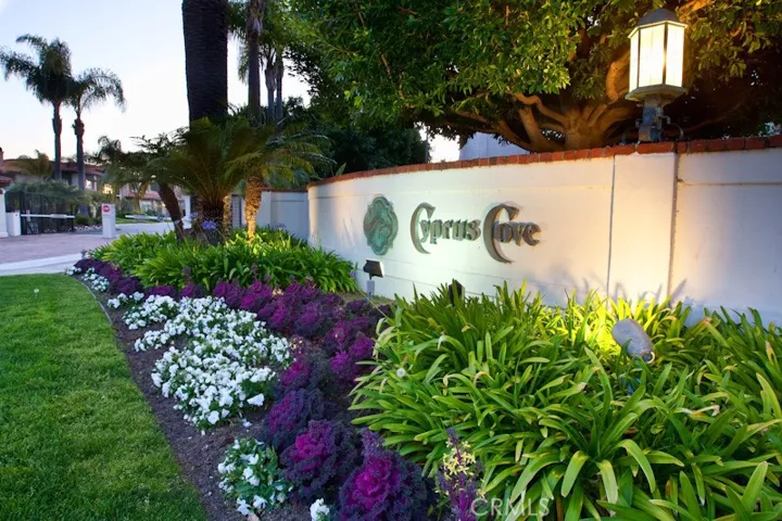 249 Avenida Vista Del Oceano, San Clemente, California 92672