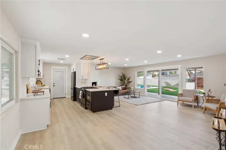 68548 Iroquois Street, Cathedral City, California 92234