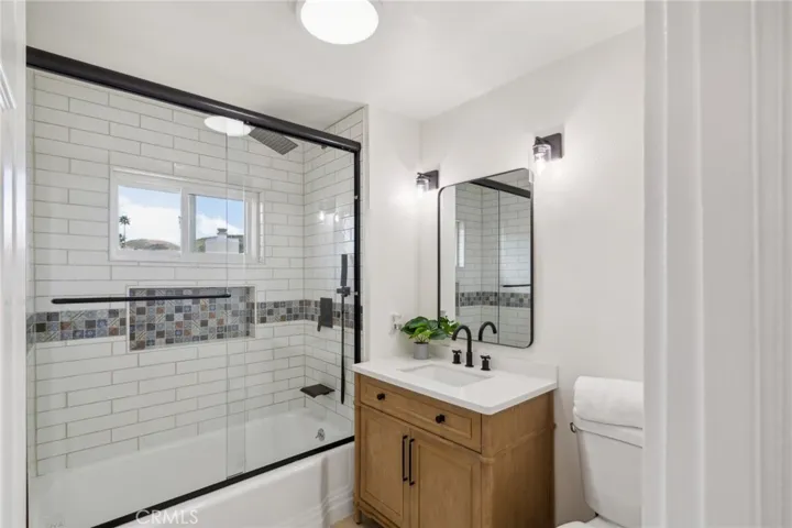 68548 Iroquois Street, Cathedral City, California 92234