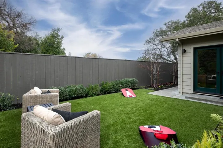 18 S Palomar Drive, Redwood City, California 94062