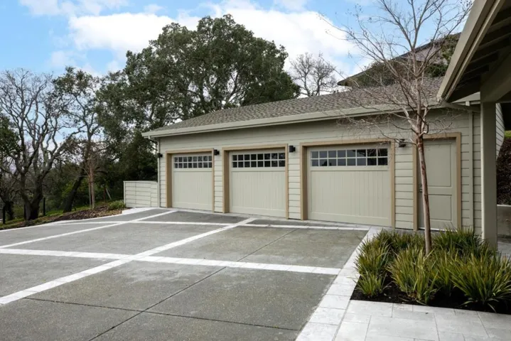 18 S Palomar Drive, Redwood City, California 94062
