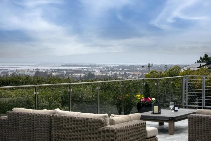18 S Palomar Drive, Redwood City, California 94062