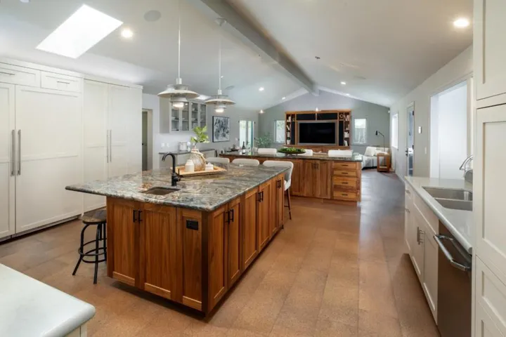 18 S Palomar Drive, Redwood City, California 94062
