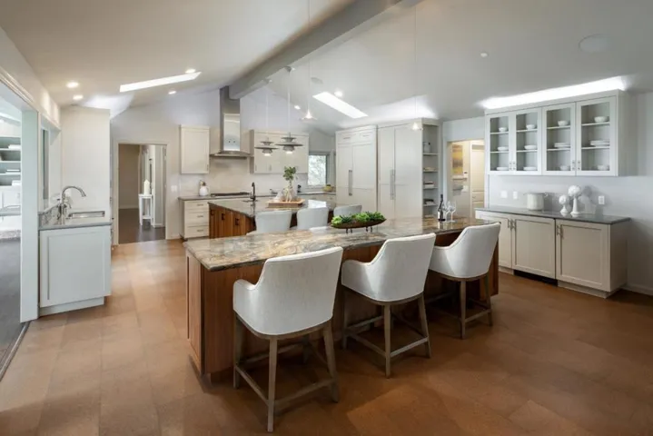 18 S Palomar Drive, Redwood City, California 94062
