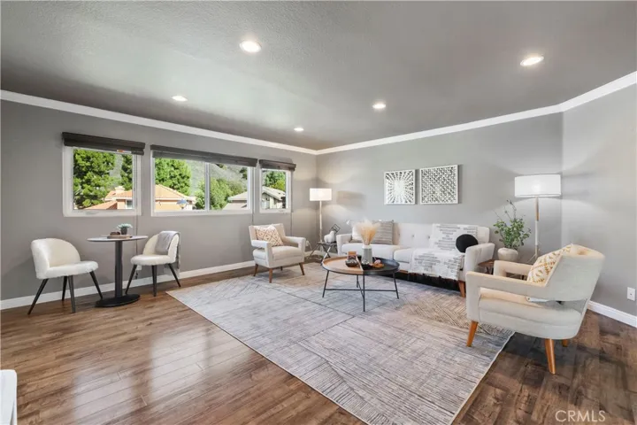 Loft/Den