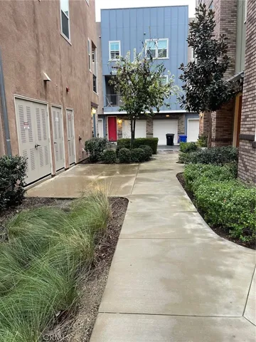 4956 Willow F, Montclair, California 91763