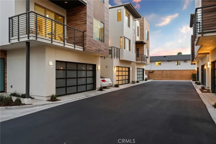 13 Ebb Tide Circle, Newport Beach, California 92663