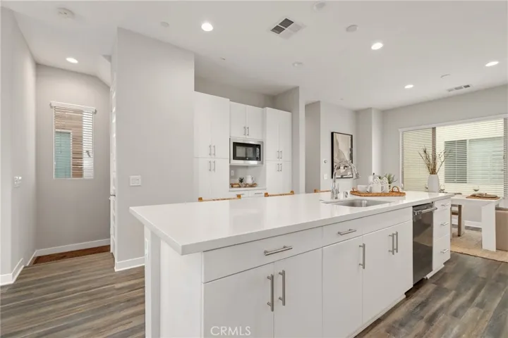 13 Ebb Tide Circle, Newport Beach, California 92663