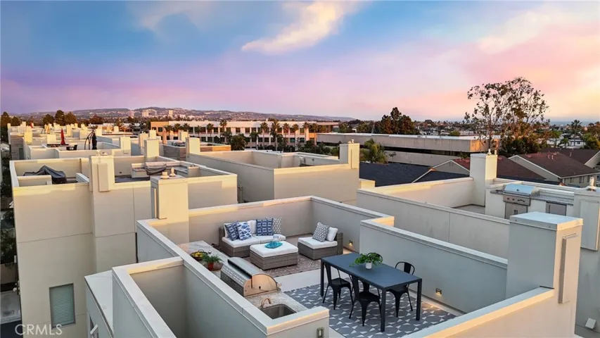 13 Ebb Tide Circle, Newport Beach, California 92663