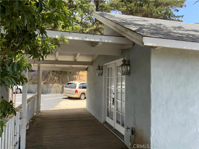 800 Hillcrest Drive, Cambria, California 93428