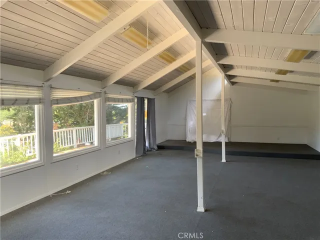 800 Hillcrest Drive, Cambria, California 93428
