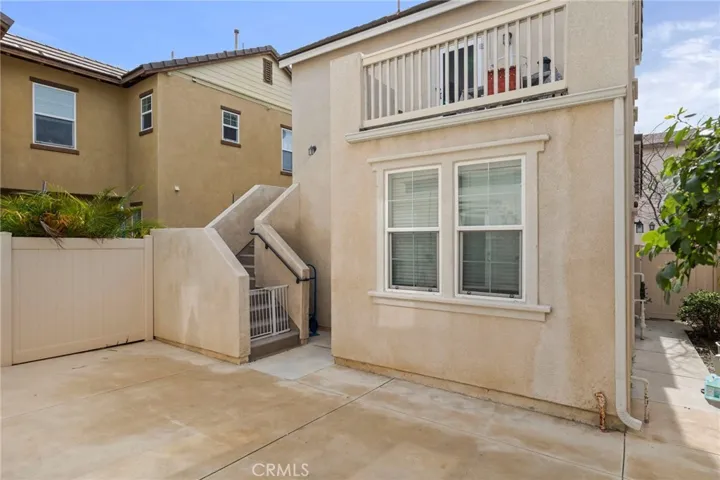 718 Nile River Dr., Oxnard, California 93036