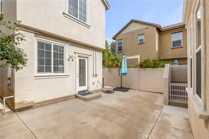 718 Nile River Dr., Oxnard, California 93036