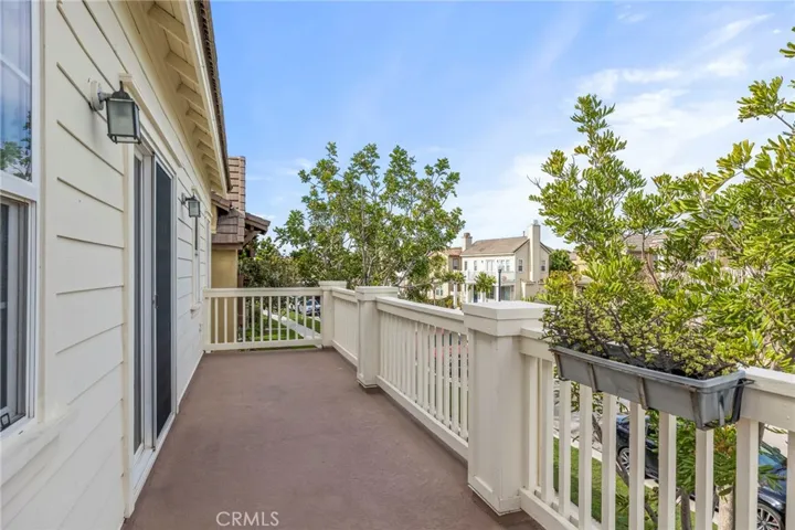 718 Nile River Dr., Oxnard, California 93036