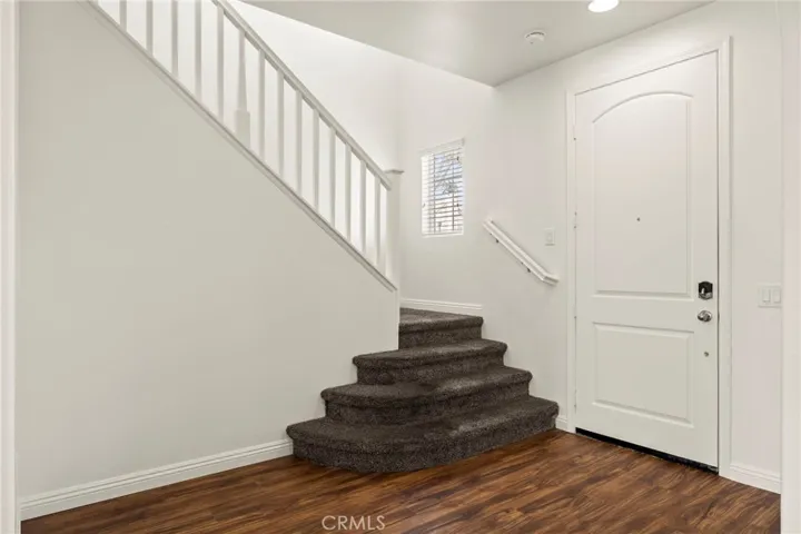 718 Nile River Dr., Oxnard, California 93036