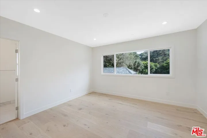 1928 Montecito Drive, Glendale, California 91208