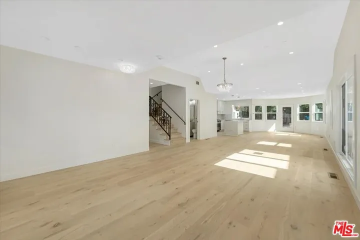 1928 Montecito Drive, Glendale, California 91208