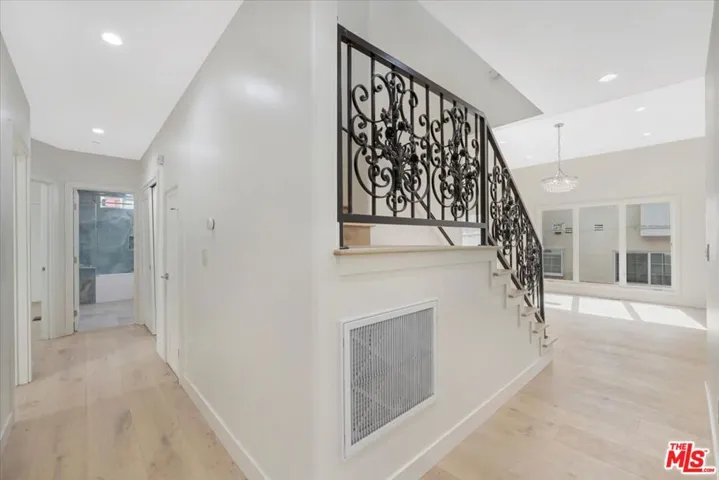 1928 Montecito Drive, Glendale, California 91208