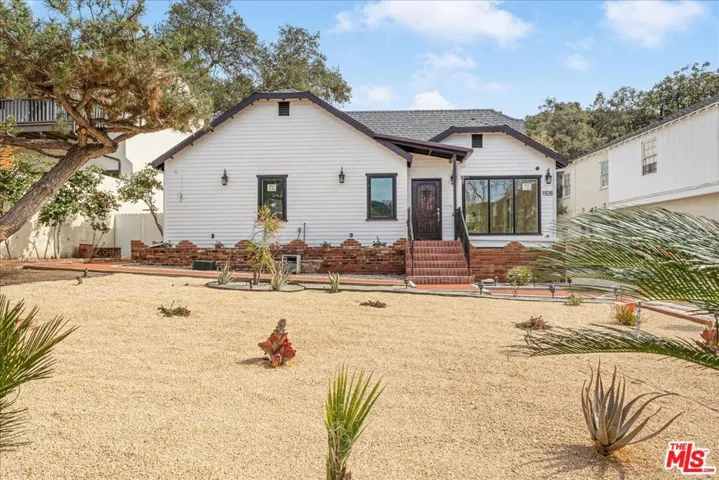 1928 Montecito Drive, Glendale, California 91208