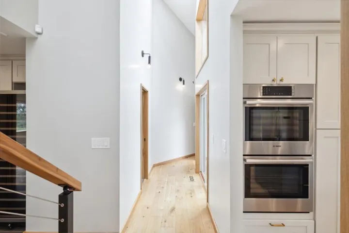 131 Tunitas Creek Road, Half Moon Bay, California 94019