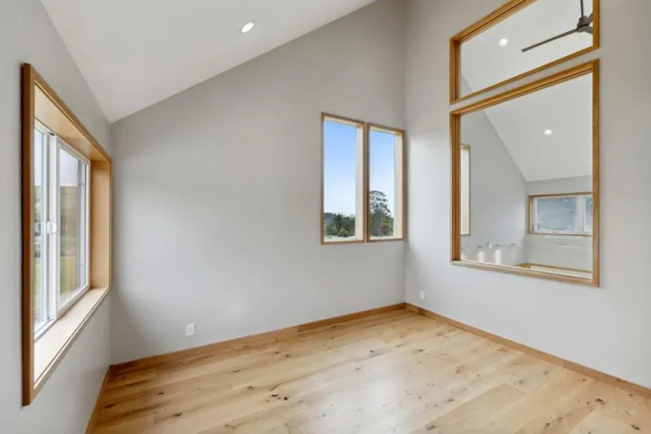 131 Tunitas Creek Road, Half Moon Bay, California 94019