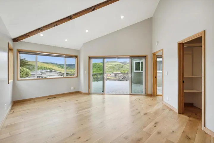 131 Tunitas Creek Road, Half Moon Bay, California 94019