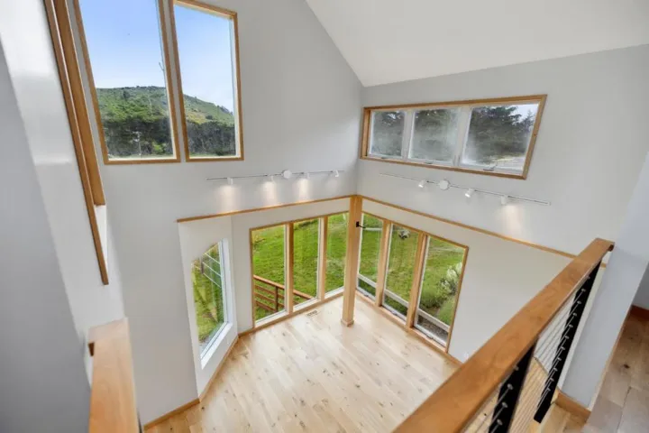 131 Tunitas Creek Road, Half Moon Bay, California 94019