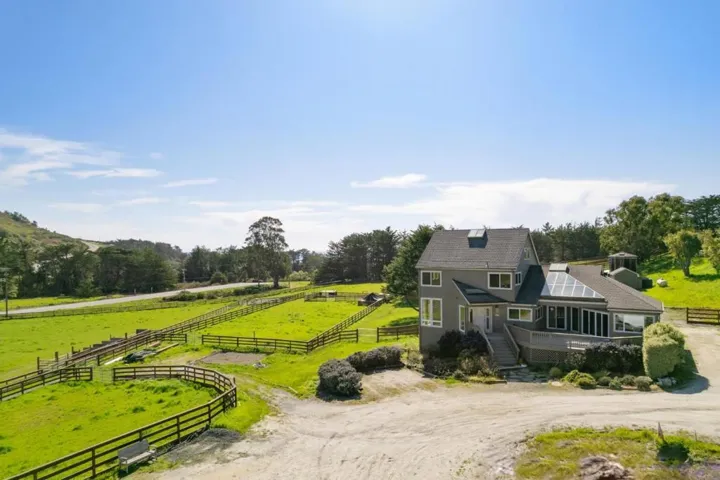 131 Tunitas Creek Road, Half Moon Bay, California 94019