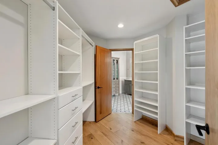 131 Tunitas Creek Road, Half Moon Bay, California 94019