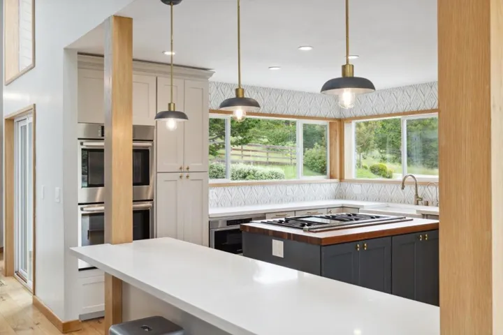 131 Tunitas Creek Road, Half Moon Bay, California 94019