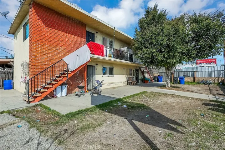 2507 Hooper Avenue, Los Angeles, California 90011