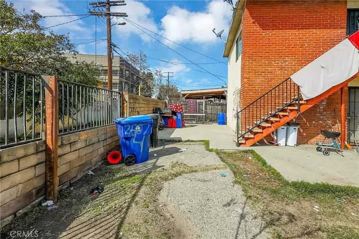 2507 Hooper Avenue, Los Angeles, California 90011