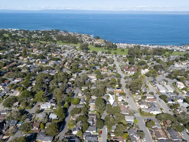 229 Locust Street, Pacific Grove, California 93950