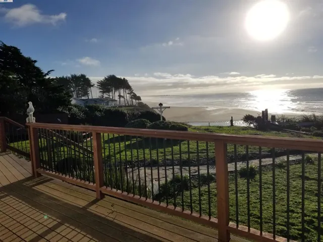 32774 Ocean Meadows Drive, Fort Bragg, California 95437