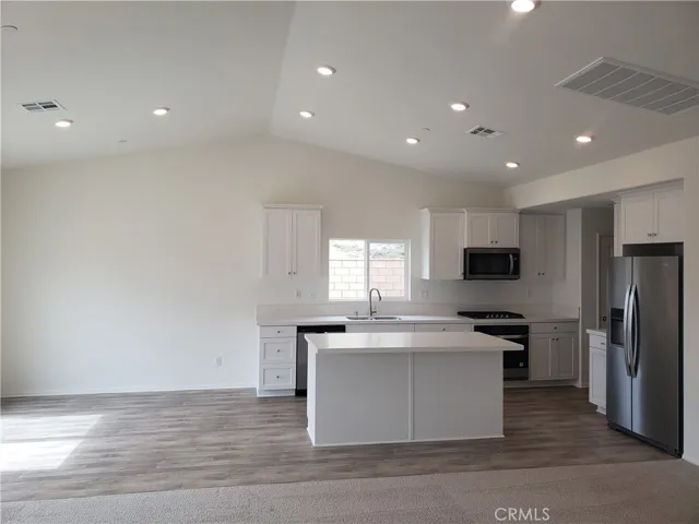 28441 Cats Claw Drive, Winchester, California 92596