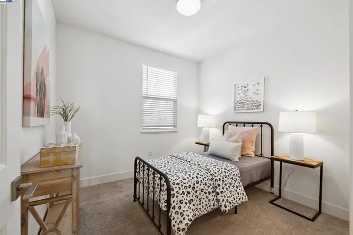 28851 Hideaway St, Hayward, California 94544