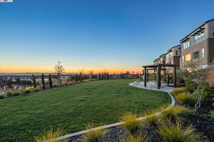 28851 Hideaway St, Hayward, California 94544