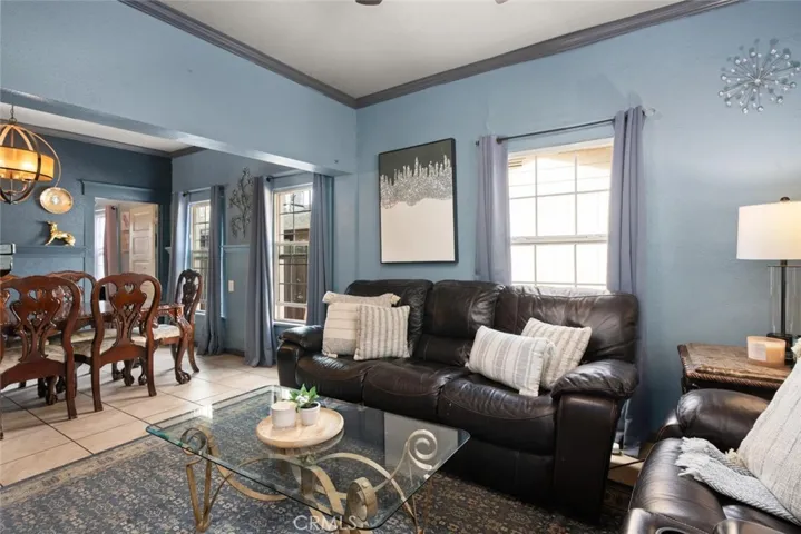 215 N Merrill Avenue, Willows, California 95988