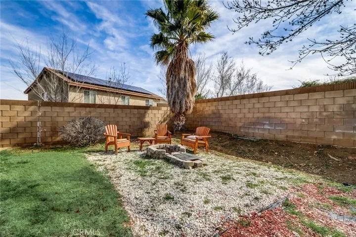 42210 Alicante Street, Lancaster, California 93536